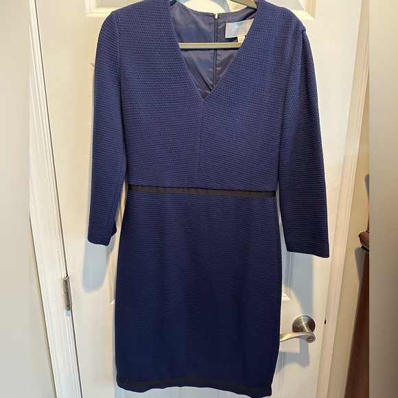 NWOT: BOSS Hemio Textured V-Neck Dress, Size 4 - Picture 7 of 10